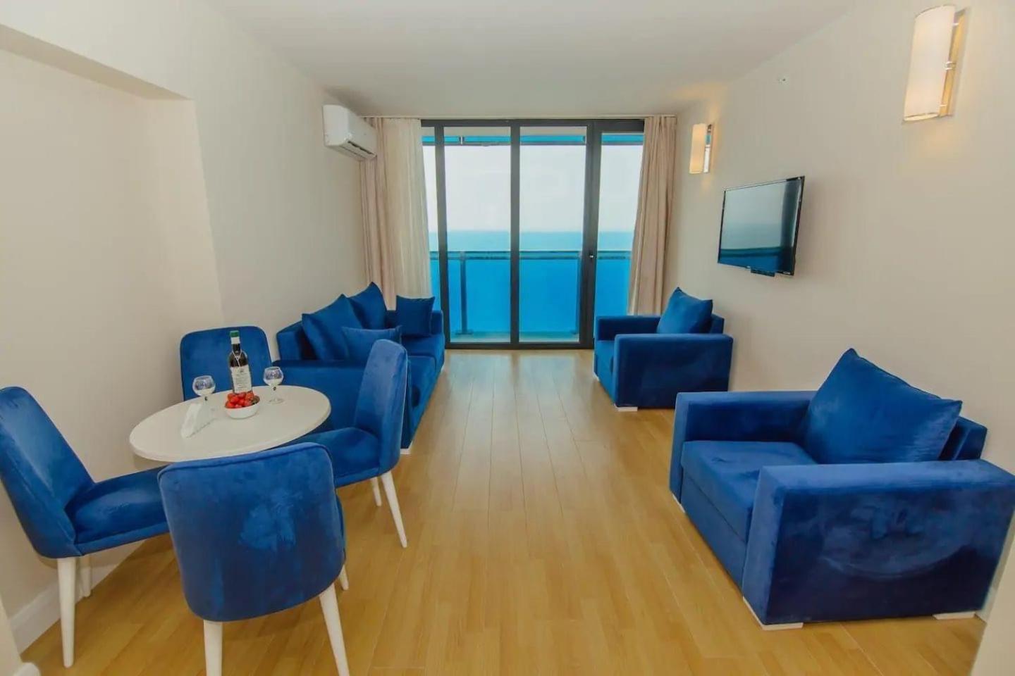 Orbi City Suite Batum Dış mekan fotoğraf